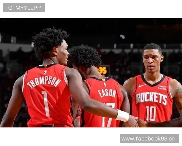 火箭队逆转太阳队精彩第四节激战回顾与精彩瞬间解析