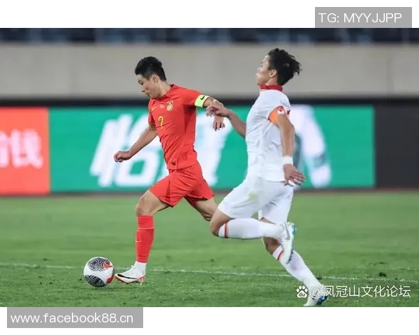 杭州足球队心理素质引发热议球迷对球队表现的期待与失望交织 杭州足球队心理素质引发热议球迷对球队表现的期待与失望交织