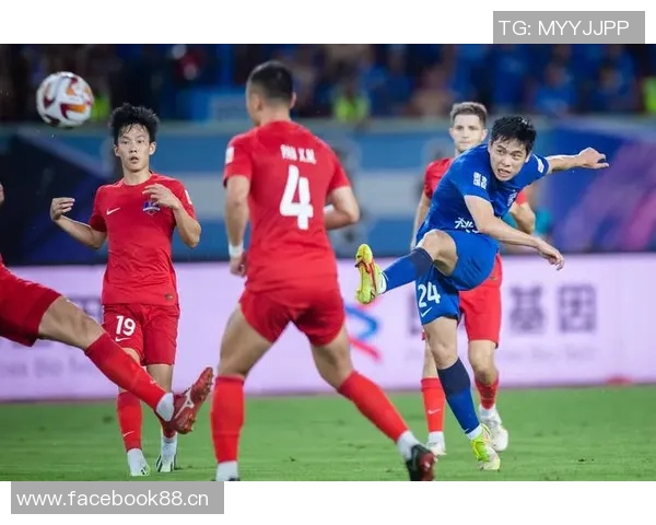 中超联赛新赛季展望:各队实力对比与冠军争夺态势分析